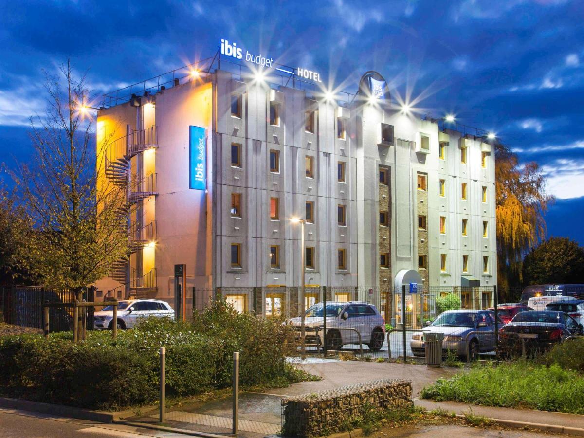 Ibis Budget Chilly-Mazarin Les Champarts Bagian luar foto